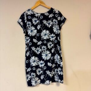 Black White Floral Dress Women's Medium Spring Summer Lightweight Relaxed Loose